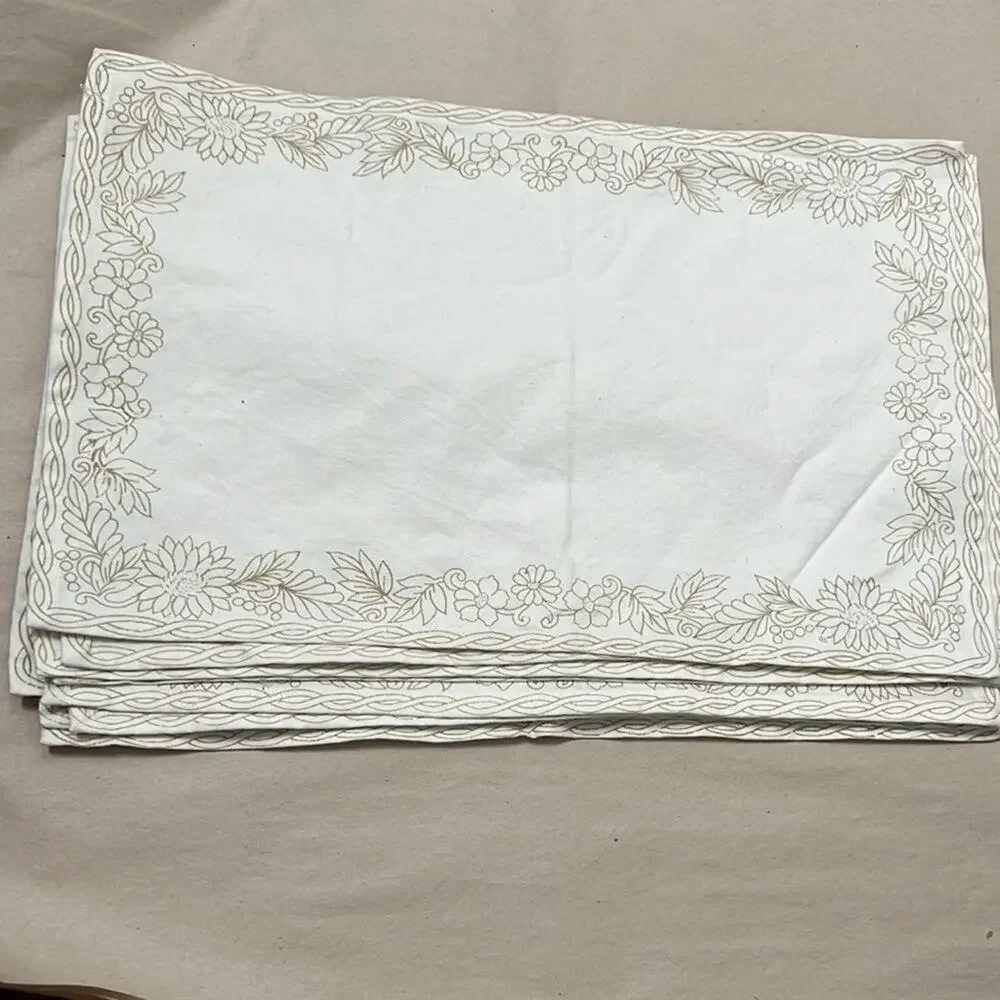 BUNDLE OF 10 DINNER PLACEMATS SIZE 12 X‎ 19